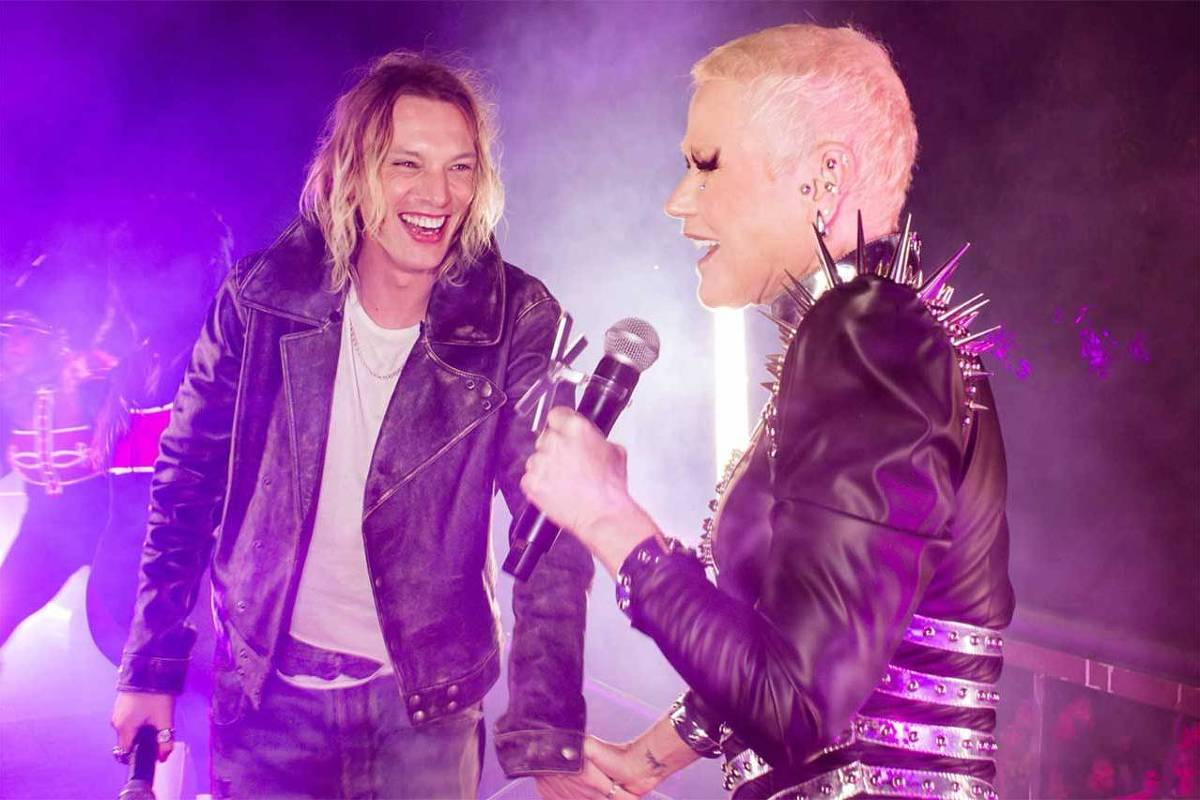 Ator de 'Stranger Things' diz que viveu sonho de qualquer brasileiro com Xuxa em SP