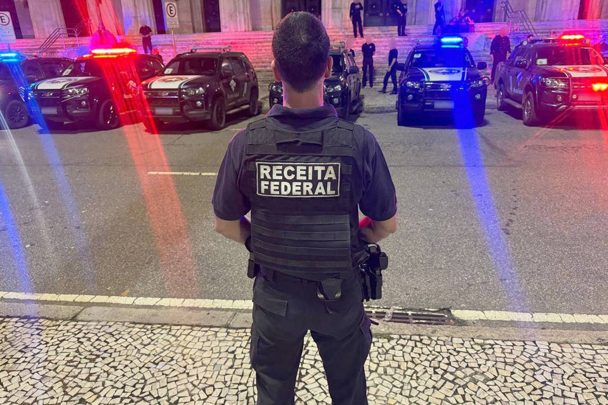 Sonegação da Refit equivale a tirar um hospital de médio porte da população por mês, diz Tarcísio