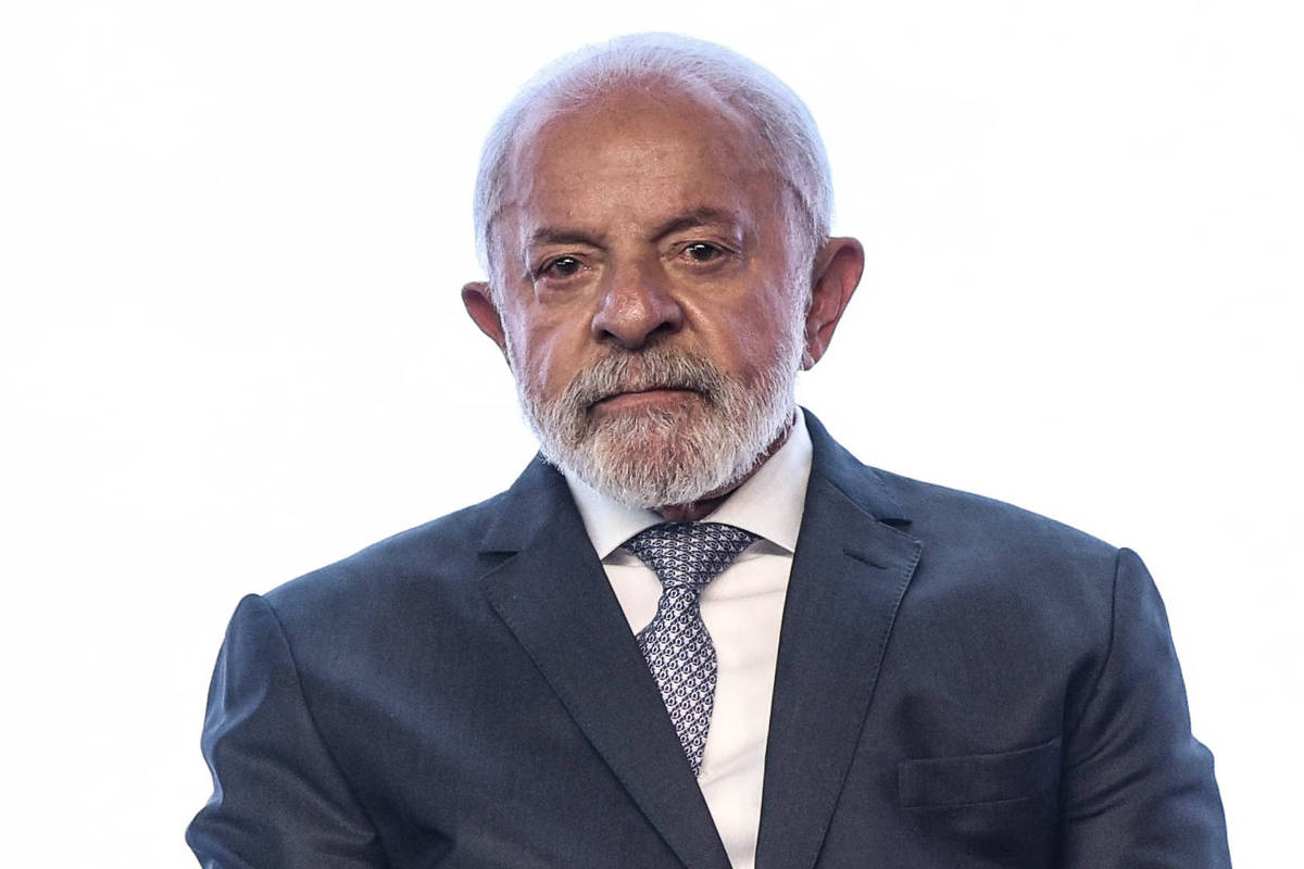 Congresso libera R$ 42 bi para governo pagar benefícios sociais sem restrição da regra de ouro