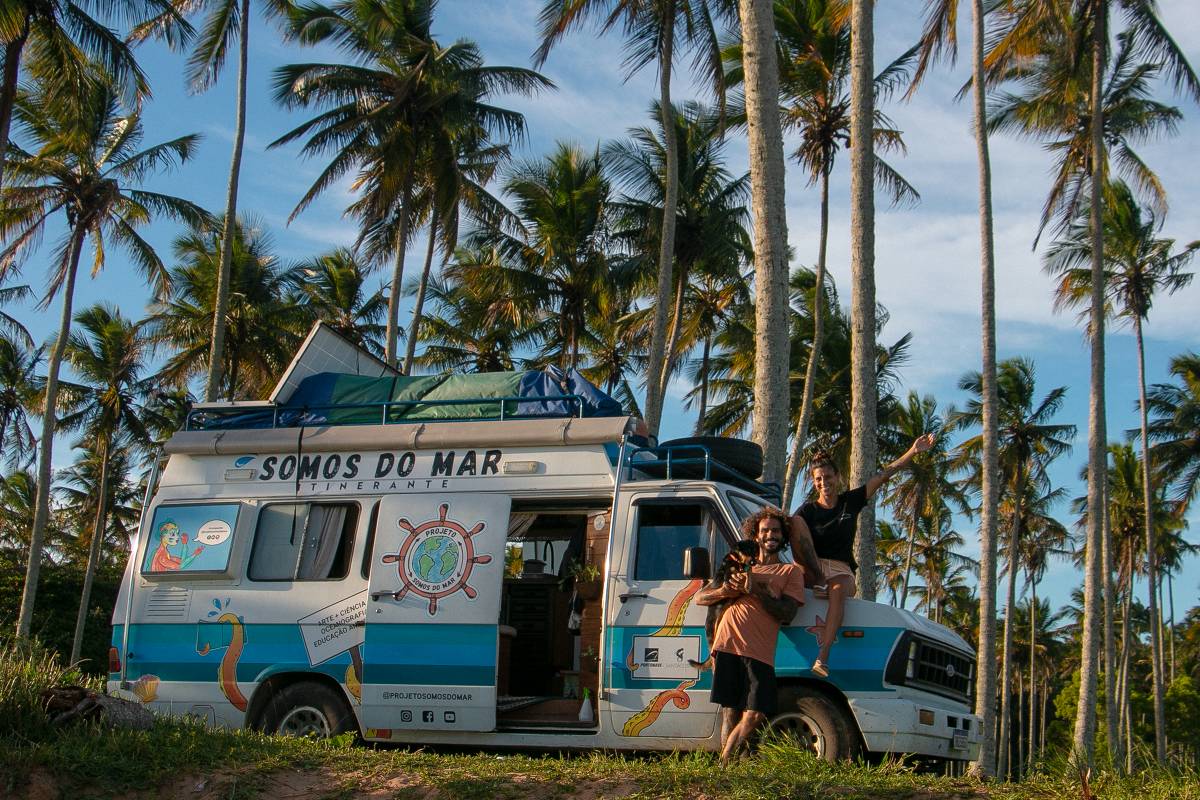 Projetos artísticos ajudam a preservar o oceano no sul do Brasil