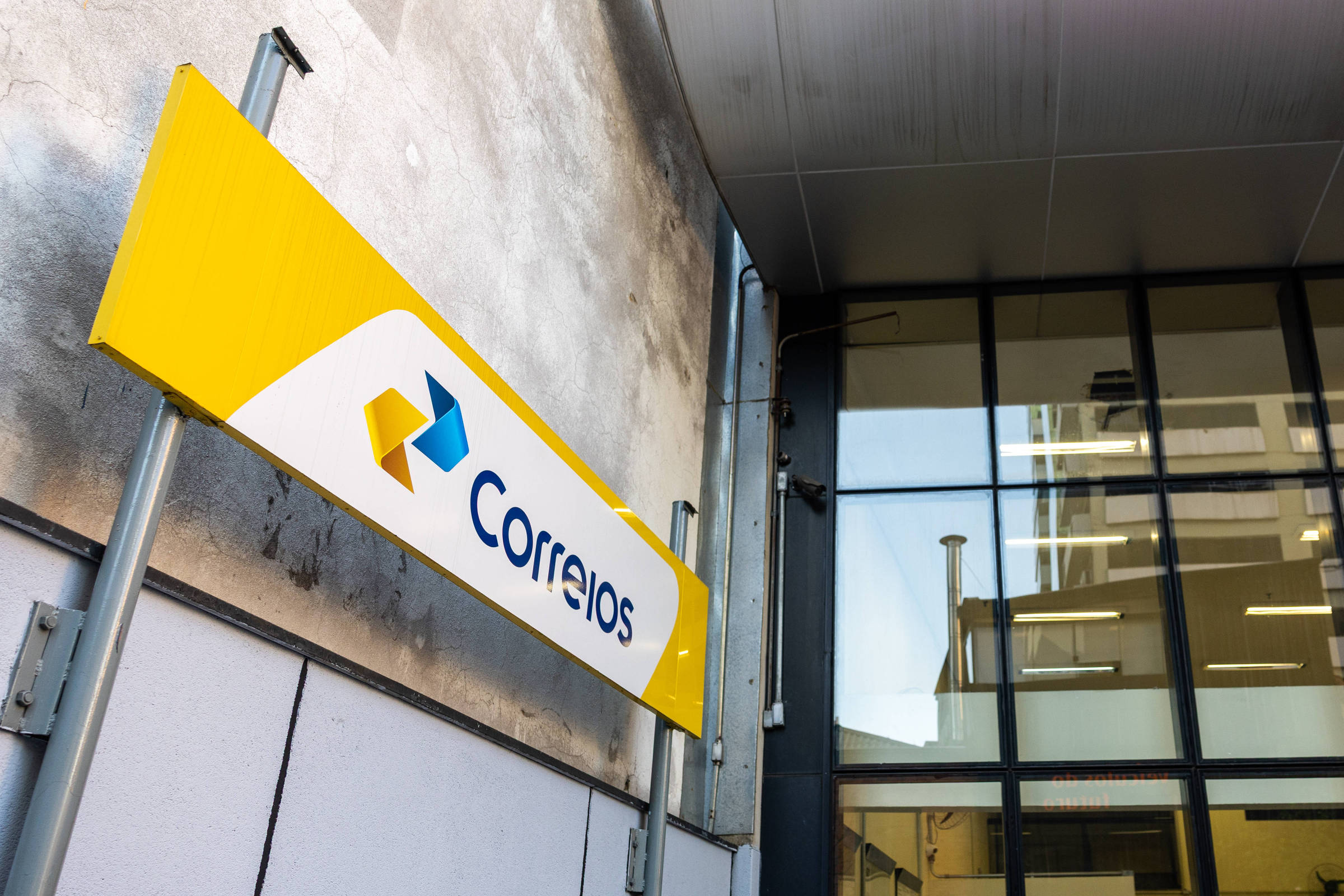 Correios aprovam empréstimo de R$ 20 bi a ser contratado com cinco bancos