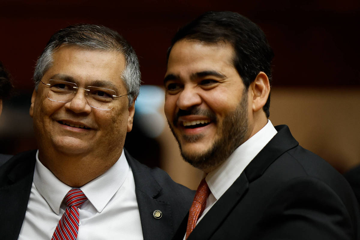 Dino diz não falar sobre indicação de Messias ao STF por ser tema 'politicamente controverso'