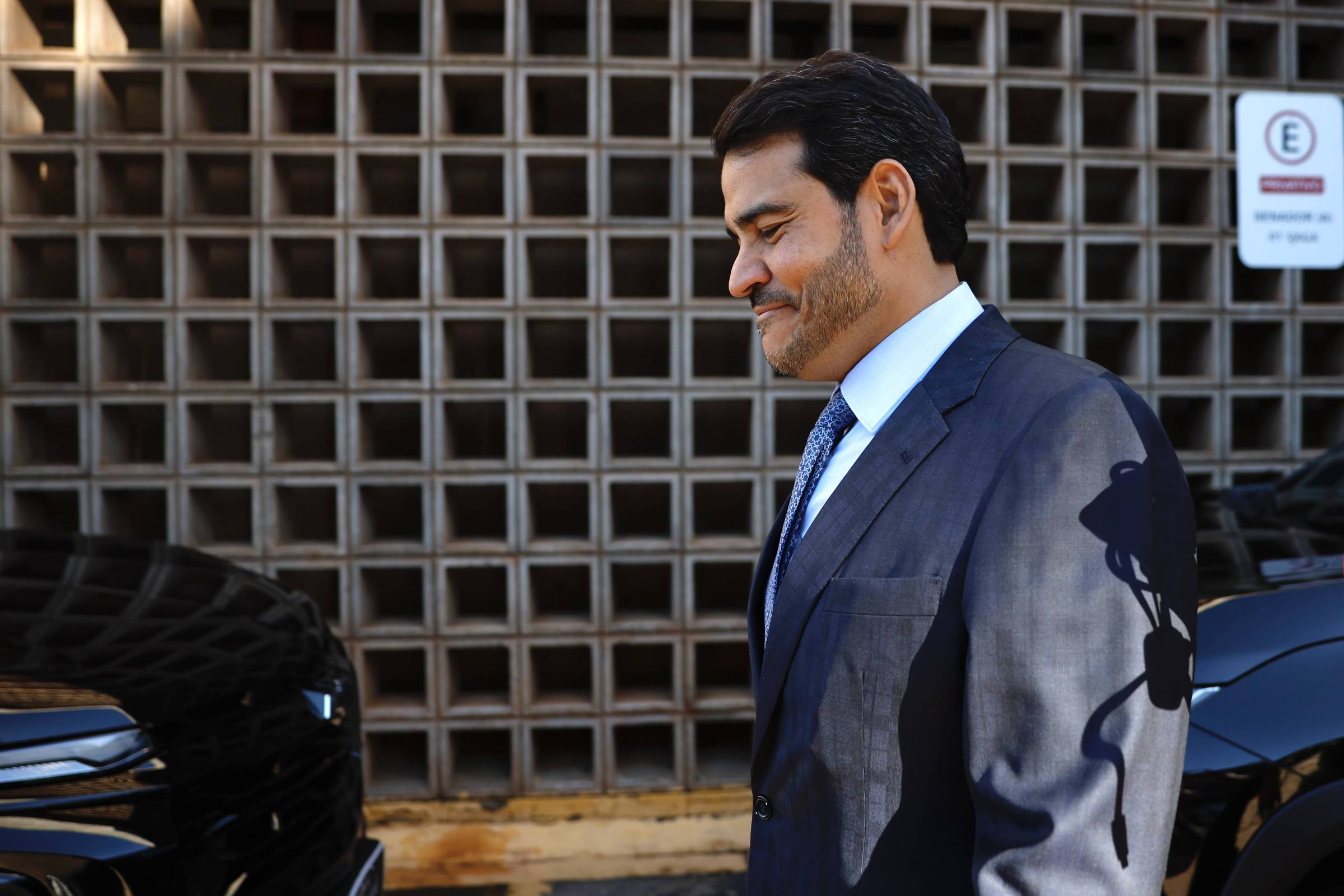 Frente Evangélica do Senado enfrenta dilema sobre indicação de Messias