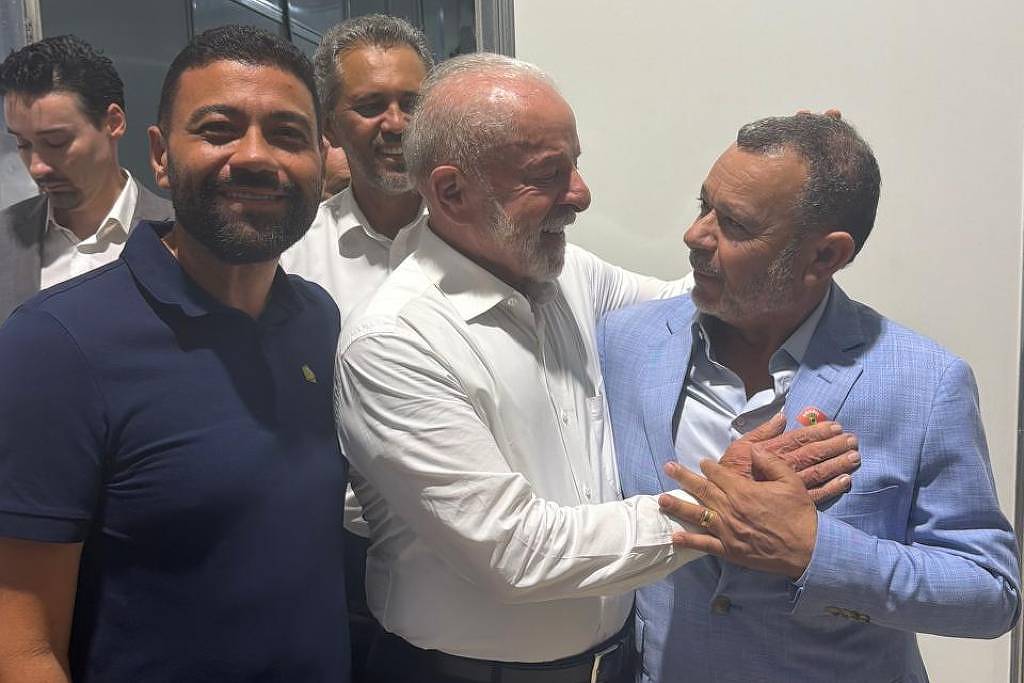 Sindicalista diz a Lula que cegonheiros não se juntarão a eventual paralisação de caminhoneiros