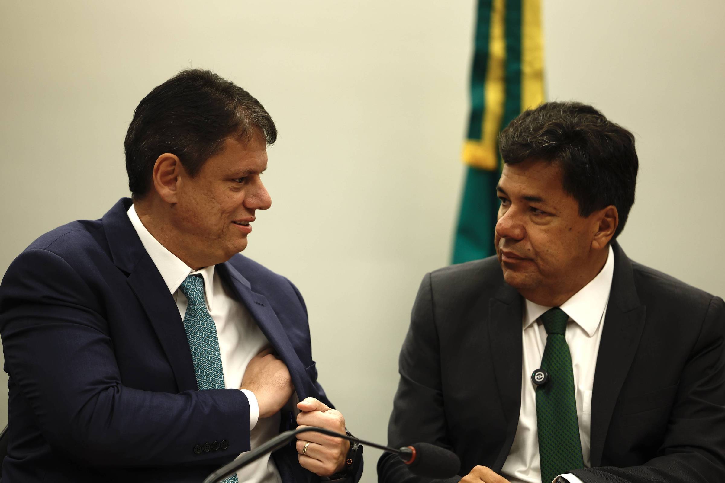 Deputados pressionam por redução da maioridade penal em PEC, diz relator