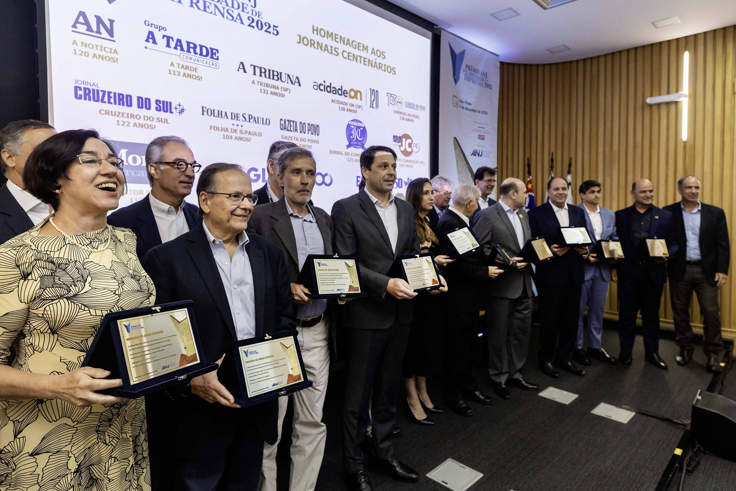 Uso ético da inteligência artificial no jornalismo é debatido em evento da ANJ