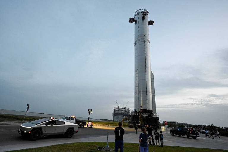 SpaceX tentará lançar megafoguete Starship nesta quinta (16)