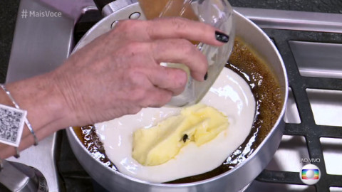 Mosca cai de pote de manteiga em panela de Ana Maria Braga no "Mais Você"