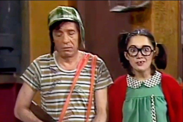 Roberto Bolaños e Maria Antonieta de las Nieves no seriado "Chaves"