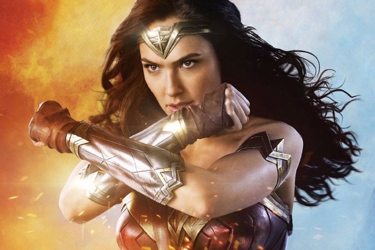 'Mulher-Maravilha' bombando: Relembre outras super-heroínas protagonistas no cinema e na TV