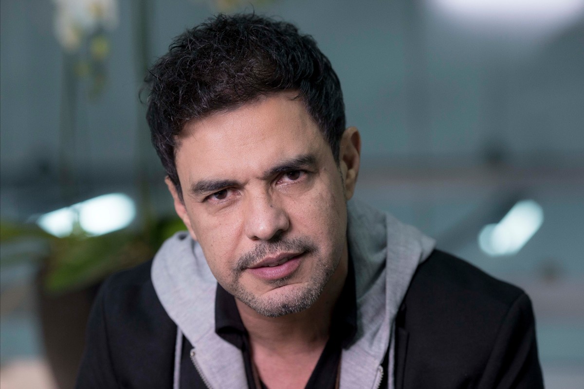 Convidado desta quinzena do Pensando Alto, o cantor Zeze Di Camargo (54), fala sobre amor, arrependimento e separacao na TV Folha.