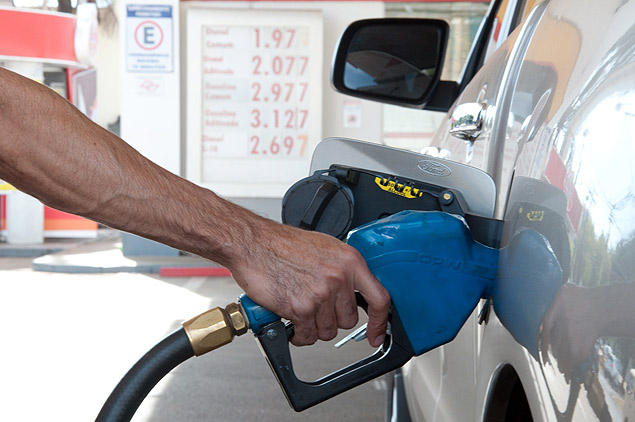 Frentistas podem ter perda auditiva por conta dos constituintes solúveis da gasolina